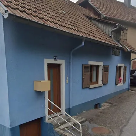 La Maison Bleue-urbes 度假居